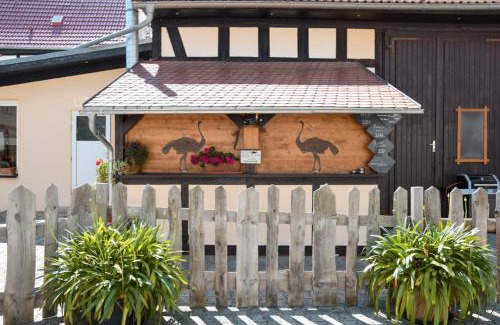 Lumpzig Apartamento | Ferienwohnungen Straußenfarm Burkhardt