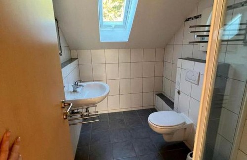 Hollnich Apartamento | Ferienzimmer, Handwerkerzimmer, Wohnen auf Zeit