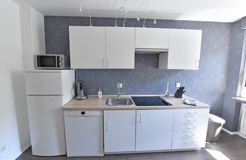 Schleiden Apartamento | Ferinewohnung con vistas al castillo en el capital Schleiden del Parque Nacional de Eifel.
