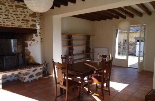 La Bazoge Casa | Ferme rénovée avec verger, 7 km du Mans, cheminée, 4 chambres, draps inclus, calme assuré - FR-1-410-251