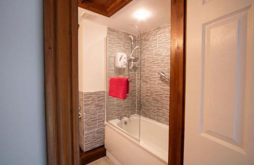 Hele Casa | Fern Cottage at Hewish Mill