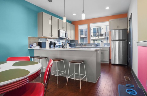 Katie Hill Neighborhood Casa | Fern Haven 13 – Sleeps 6 – Perfect Family Retreat