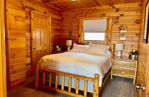 McArthur Casa | Fern Hill Cabin