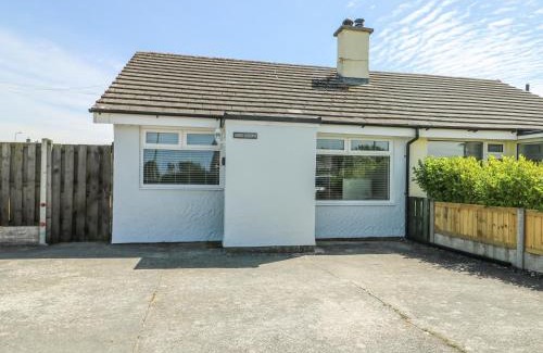 Dwyran Casa | Fern Hill Cottage