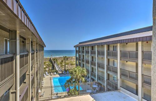 Fernandina Beach Apartamento | Fernandina Beach Condo about 1 Mi to Golf Courses