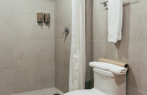 Bahía de la Academia Hotel | Fernandina Hotel & Spa Galápagos