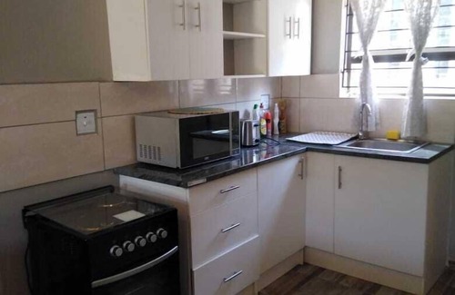 Greater Johannesburg Metropolitan Area Casa | Ferndale Confortable Apartments