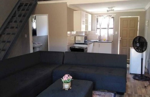 Greater Johannesburg Metropolitan Area Casa | Ferndale Confortable Apartments