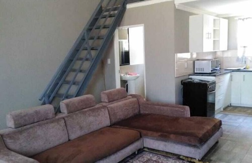 Greater Johannesburg Metropolitan Area Casa | Ferndale Confortable Apartments