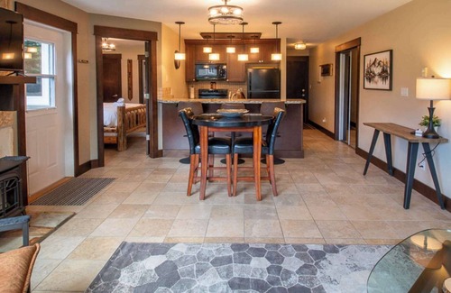 East Kootenay Condominio | Fernie - Timberline Lodges Spruce 211