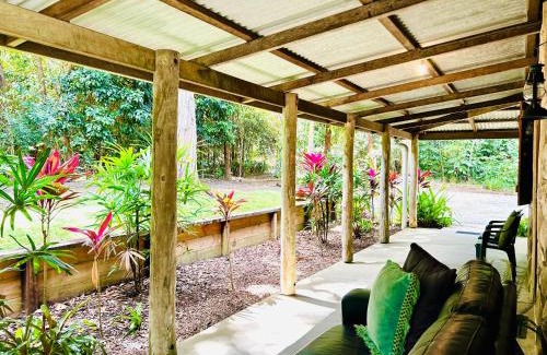Byfield Complejo | Ferns Hideaway Resort