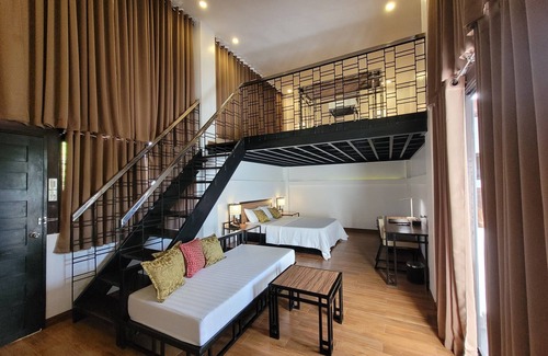 Coron Hotel | Fernvale Leisure Club and Resort