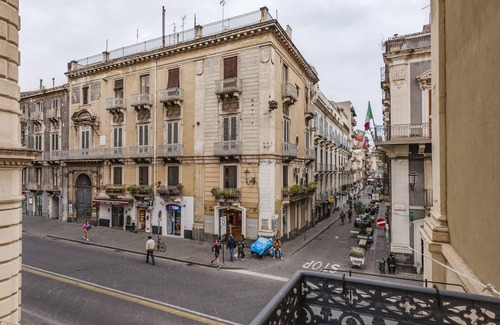 Catania City Centre Apartamento | Ferrini Home - Etnea Portrait