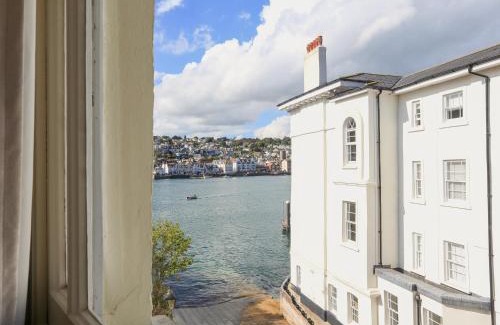 Dartmouth Casa | Ferrystone