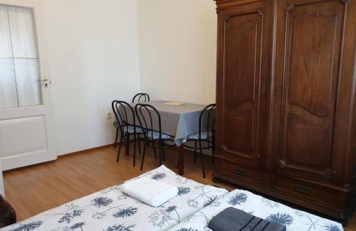 Fertod Casa | Fertődi Kúria Vendégház