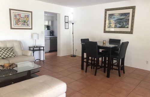 Lauderdale-by-the-Sea Villa | Pocos minutos de la playa