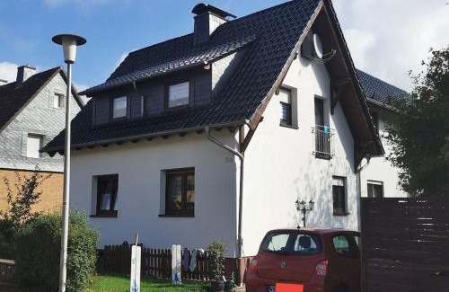 Diemelsee Apartamento | FeWo Albrecht direkt am Diemelsteig