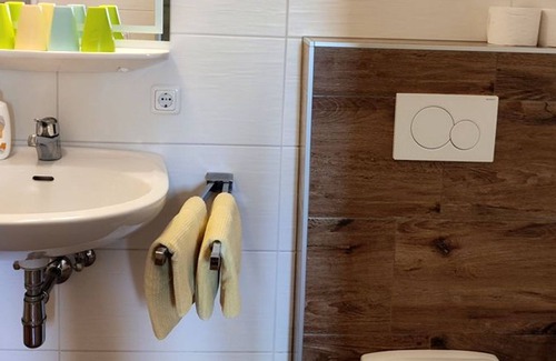 Sankt Georgen im Attergau Apartamento | Fewo Lichtenberg - Frühstückspension Holzapfel