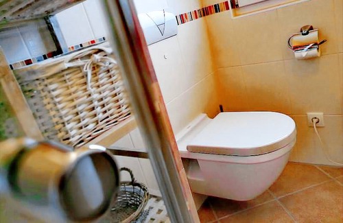 Gengenbach Apartamento | FeWo Cannobio, 50qm, 1 Schlafzimmer, max. 4 Pers., WLAN, Parken, Wasch- & Geschirrspülmaschine, Balkon