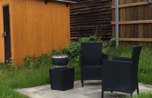 Schleiden Apartamento | Fewo Eifeler Edelsteine "aquamarin" - 2-bett-appartement Dusche/wc, Neuwertig