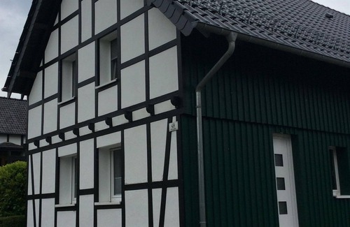 Schleiden Apartamento | Fewo Eifeler Edelsteine "aquamarin" - 2-bett-appartement Dusche/wc, Neuwertig