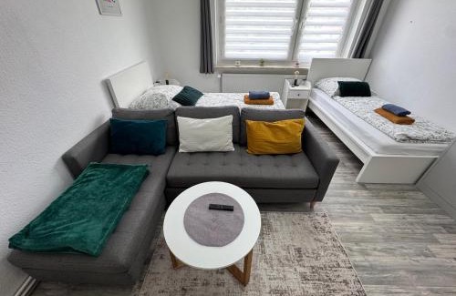 Jurgenohl Apartamento | FeWo Elbo46 mit Balkon, Waschmaschine & Smart TV