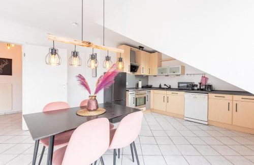 Brauck Apartamento | FeWo Gladbeck - Moderne und geräumige 2 Zimmerwohnung mit Süd-Balkon in Gladbeck-Brauck nähe Movie Park und Arena AufSchalke