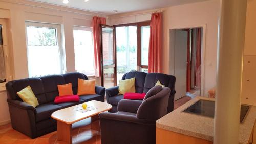 Neuensien Apartamento | Fewo Granitzblick 4 mit Terrasse und Wintergarten