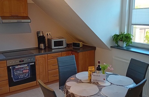 Rosenthal-Bielatal Apartamento | Fewo im Reich der Felsentürme mit Drei Schlafzimmern und Seperaten Eingang