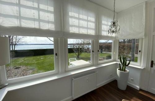 Plau am See Apartamento | Fewo in Villa mit Seeblick