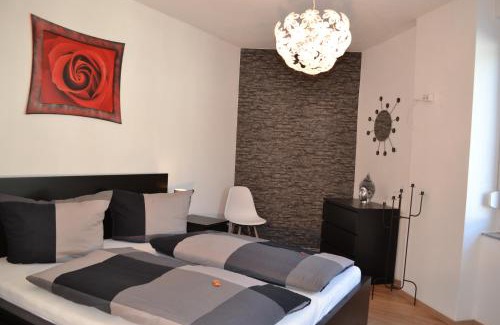Gemarkung Barmen Apartamento | FeWo Kleeblatt mit eigener Terrasse