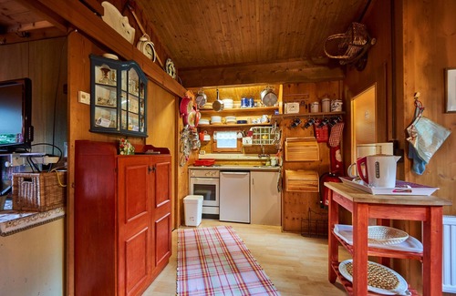 Hochkrimml Apartamento | Cabaña de madera natural y rústica en Hochkrimml con plaza de aparcamiento / jardín / WiFi
