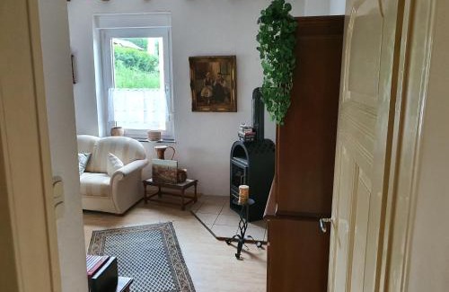 Solingen Apartamento | FeWo MaJo - Rustikal & entspannt Perfekt für Arbeit oder Auszeit