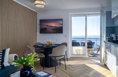 Sassnitz Apartamento | FeWo Meerzeit - Balkon, Sauna, Meerblick