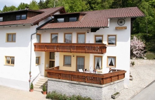 Wildenranna Apartamento | Apartamento con balcón para 2 personas con desayuno posible.