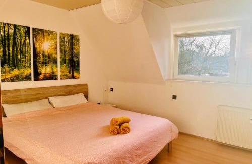 Mittelfeld Apartamento | Fewo mit Balkon neben Uni