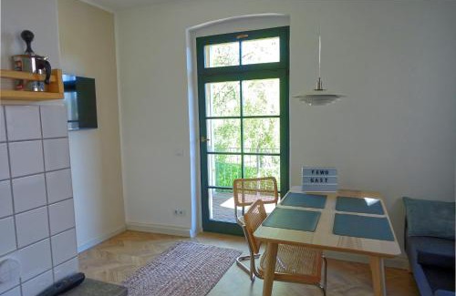 Neustadt in Sachsen Apartamento | FEWO mit Sauna & Gartenblick