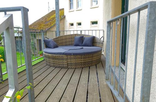 Neustadt in Sachsen Apartamento | FEWO mit Sauna & Gartenblick
