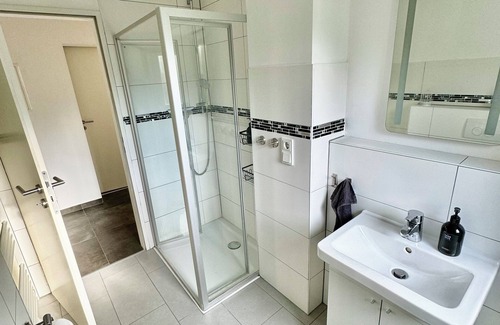 Butendorf Apartamento | FeWo Palmtrees-Spacious 2.5 room apartment with balcony in the heart of the Ruhr area