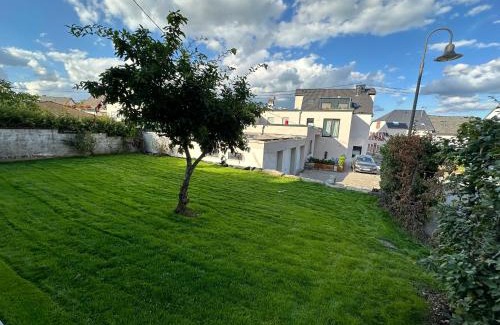 Bekond Apartamento | Fewo Waldblick - Urlaub im Wein & Ferienort Bekond