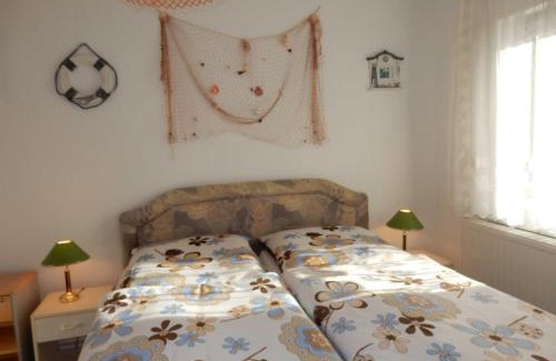 Trent Apartamento | FeWo WE 6402 Ferien u Angeln auf Rügen-ruhige Lage,Garten!