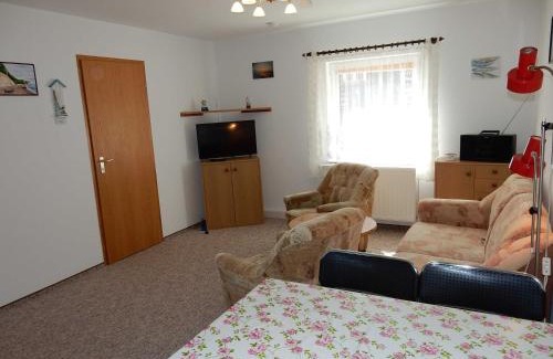 Trent Apartamento | FeWo WE 6402 Ferien u Angeln auf Rügen-ruhige Lage,Garten!