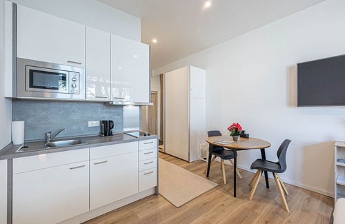 Gluecksburg Apartamento | fewo1846 - Leichte Brise (App. 150) elegant studio apartment with sea views