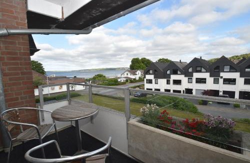 Wassersleben Apartamento | fewo1846 Strandresidenz Wassersleben - Fjordblick - modernes Studioapartment mit Balkon und Meerblick