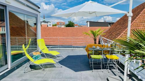 Schwerin Apartamento | FeWoZauber - Domschloss, Zentrum, 6 Personen, Business, Dachterrasse, Familien