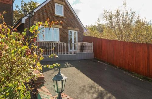 Porthyrhyd Casa | Ffau'r Ddraig