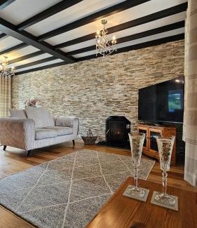 Boncath Casa | Ffoswen Pembrokeshire Holiday Home