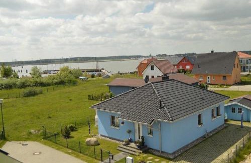 Peenemuende Casa | FH Das blaue Haus am Peenestrom