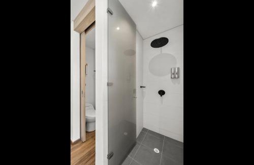 Chico Norte III Apartamento | FH - Minimalist studio in Chico - Bogota