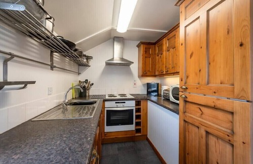 Embleton Cabaña | FIDRA, pet friendly, with a garden in Embleton